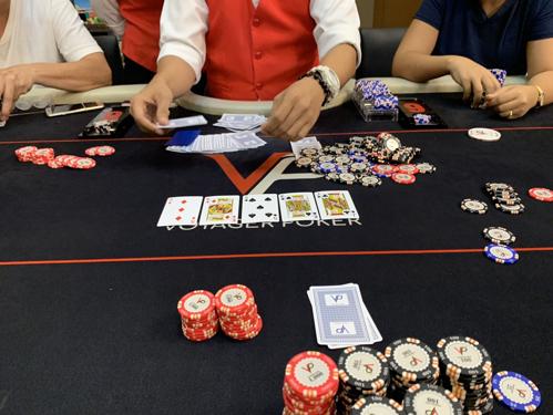 ポーカーの意味と韓国での人気